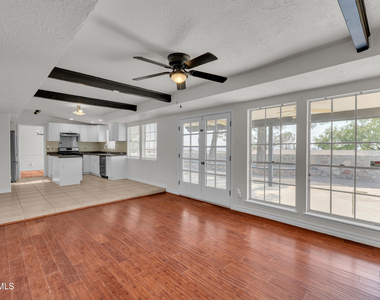 6637 Mariposa Drive - Photo Thumbnail 24