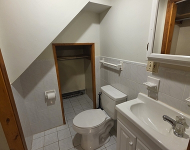 664 Main Street - Photo Thumbnail 5