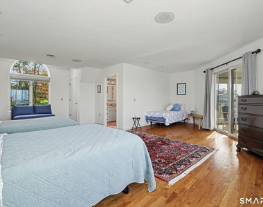 54 Shore Road - Photo Thumbnail 11