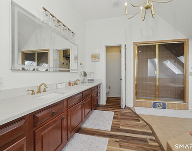 54 Shore Road - Photo Thumbnail 23
