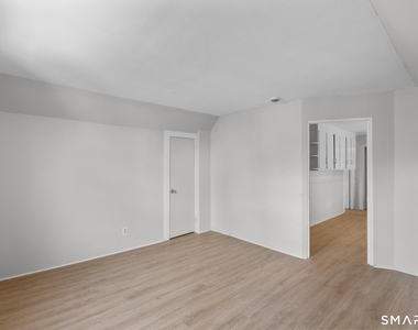 155 Babcock Street - Photo Thumbnail 8