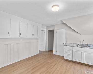 155 Babcock Street - Photo Thumbnail 5