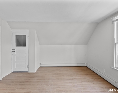 155 Babcock Street - Photo Thumbnail 13