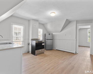 155 Babcock Street - Photo Thumbnail 2