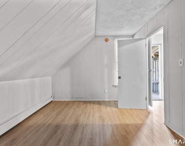 155 Babcock Street - Photo Thumbnail 11