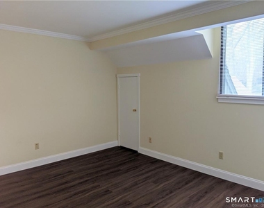 593 Heritage Village - Photo Thumbnail 5