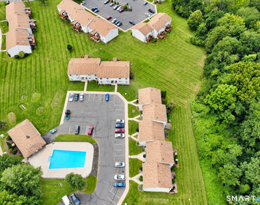 12 Carillon Drive - Photo Thumbnail 2