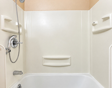 12 Carillon Drive - Photo Thumbnail 25