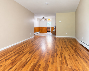 12 Carillon Drive - Photo Thumbnail 12