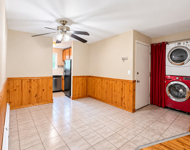 12 Carillon Drive - Photo Thumbnail 10