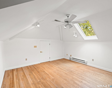 8 Sierra Way - Photo Thumbnail 15