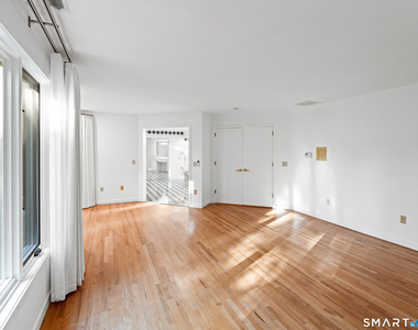 8 Sierra Way - Photo Thumbnail 22