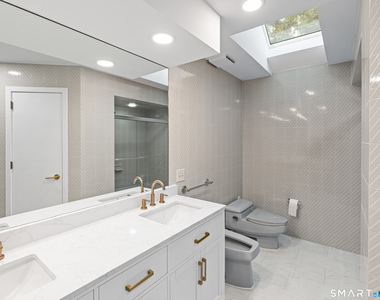 8 Sierra Way - Photo Thumbnail 23