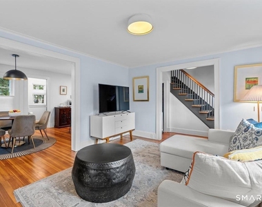 136 Whitman Avenue - Photo Thumbnail 2