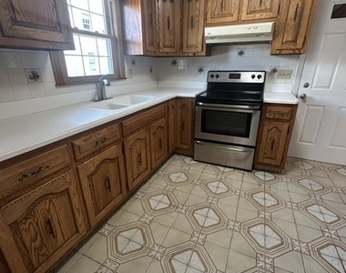 57 Avon Avenue - Photo Thumbnail 2