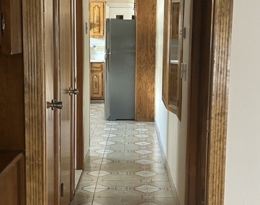 57 Avon Avenue - Photo Thumbnail 8