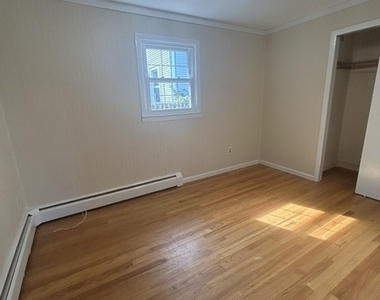 57 Avon Avenue - Photo Thumbnail 12