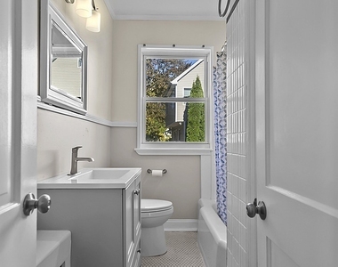 23 Frank Street - Photo Thumbnail 13
