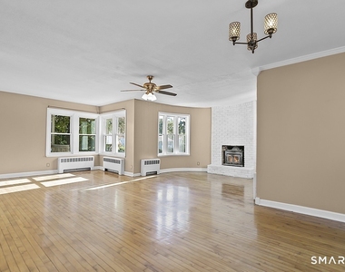 23 Frank Street - Photo Thumbnail 8