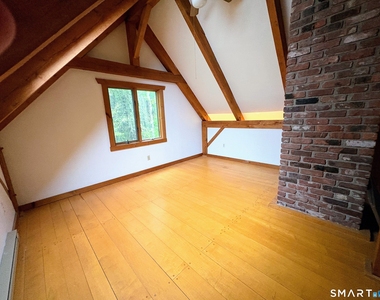 8 Equestrian Drive - Photo Thumbnail 20