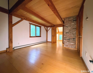 8 Equestrian Drive - Photo Thumbnail 11