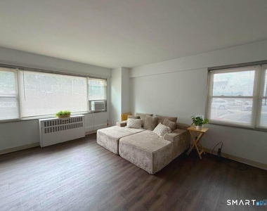 80 Cartright Street - Photo Thumbnail 8