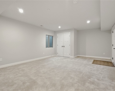 6003 Lampl Ln - Photo Thumbnail 28