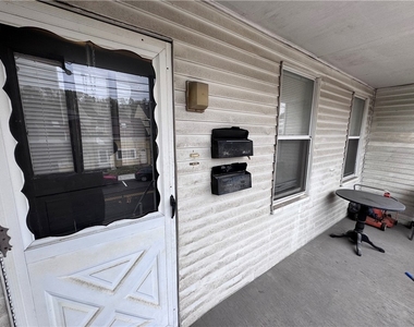 903 North Ave - Photo Thumbnail 2