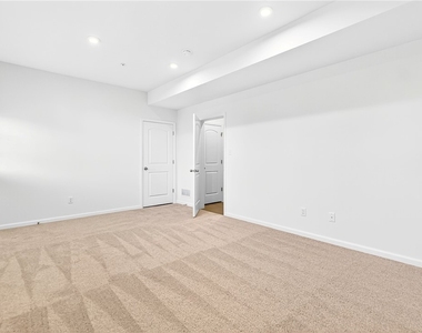 600 Dana Dr - Photo Thumbnail 35