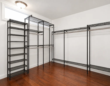 286 Stanhope Street - Photo Thumbnail 8