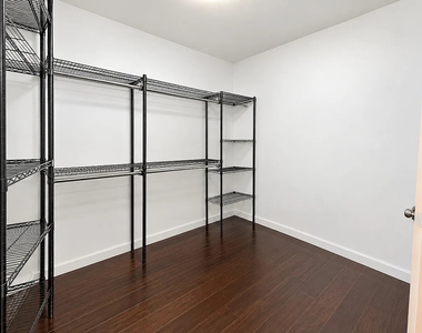 286 Stanhope Street - Photo Thumbnail 9