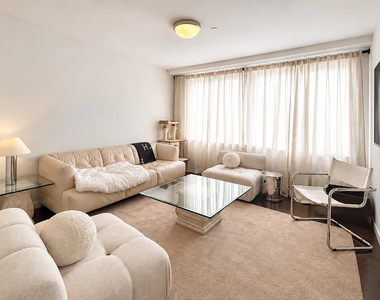 286 Stanhope Street - Photo Thumbnail 3