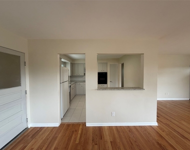 508 Verna Drive - Photo Thumbnail 4