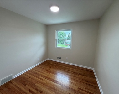 508 Verna Drive - Photo Thumbnail 7