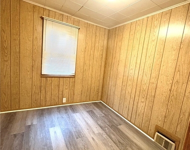 25 Grant Street - Photo Thumbnail 12