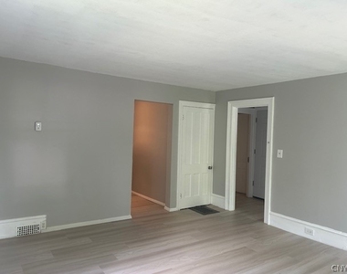 408 2nd North Street - Photo Thumbnail 11