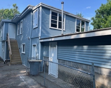 408 2nd North Street - Photo Thumbnail 2