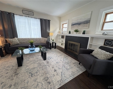 124 Curtis Place - Photo Thumbnail 6