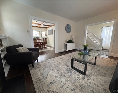 124 Curtis Place - Photo Thumbnail 4