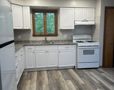 49 Division Street - Photo Thumbnail 9