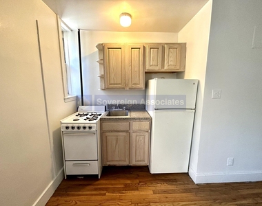 936 West End Avenue - Photo Thumbnail 3