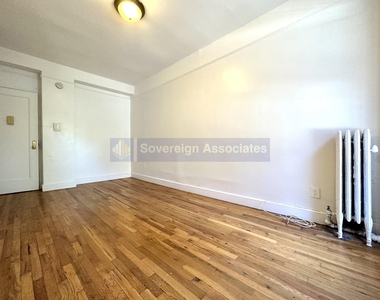 936 West End Avenue - Photo Thumbnail 2