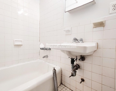 936 West End Avenue - Photo Thumbnail 4