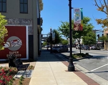 9 Richardson Street - Photo Thumbnail 17