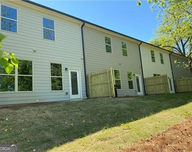 9 Richardson Street - Photo Thumbnail 14