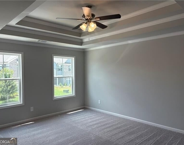 5274 Fox Den Road - Photo Thumbnail 12