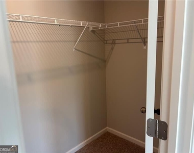 5274 Fox Den Road - Photo Thumbnail 19