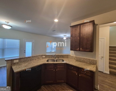 1236 Faye Court - Photo Thumbnail 1