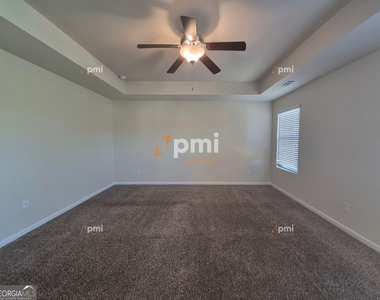 1236 Faye Court - Photo Thumbnail 8