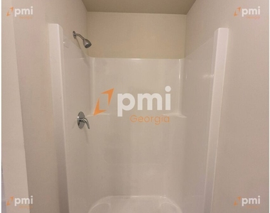1236 Faye Court - Photo Thumbnail 18